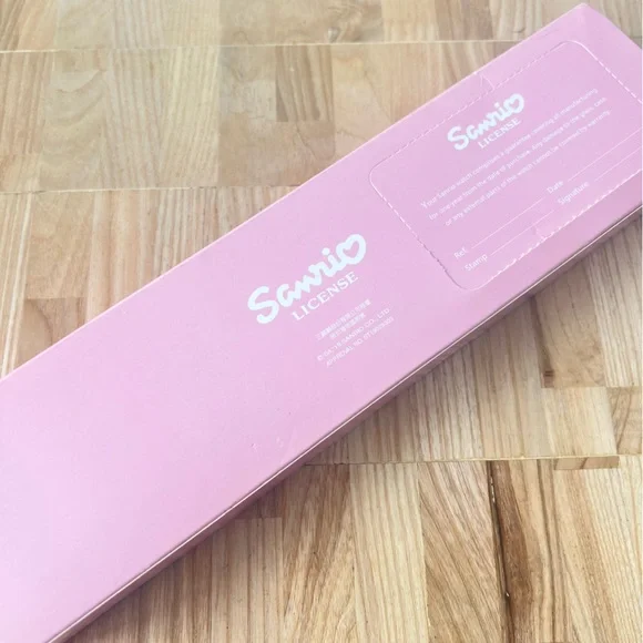 NWT Sanrio my melody little twin stars fashion watch NEW BATTERY - Picture 4 of 9